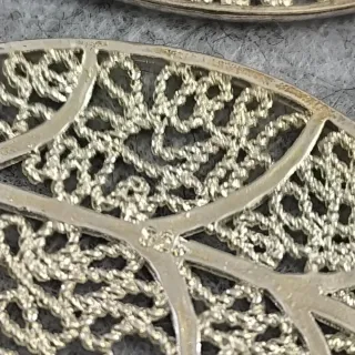 Pendientes largos plateados hoja