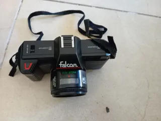 Cámara Falcon AM-90 con funda