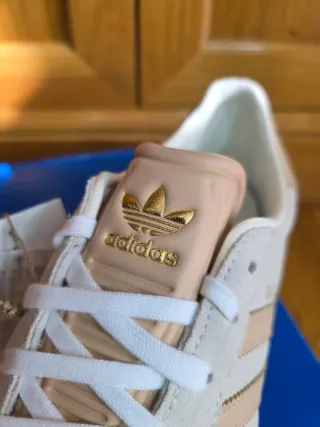 Adidas Gazelle Beige/Blanco