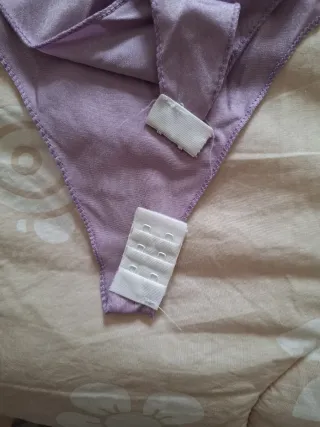 Body lilla con spalline