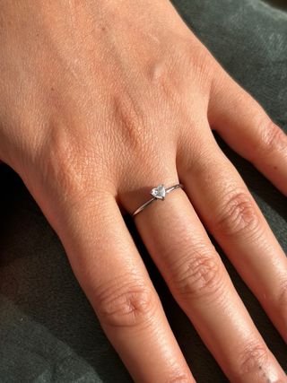 Anello solitario cuore acciaio argento