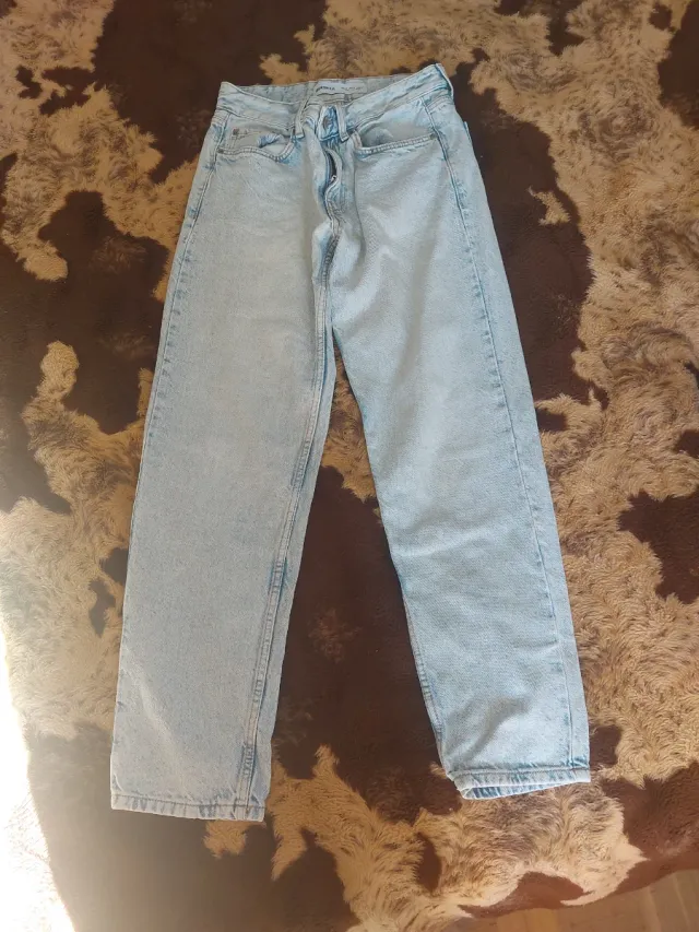 Vaqueros Baggy Bershka Talla 34