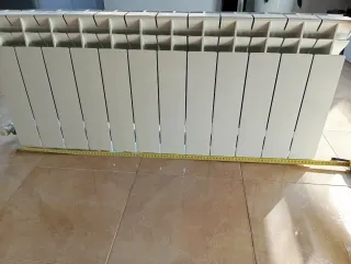 Radiador de calefacción de aluminio blanco