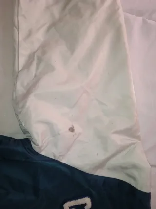 Chaqueta Chevignon azul y blanca