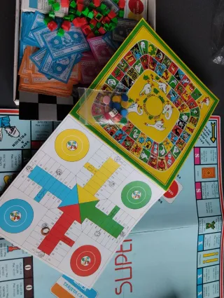 Superpoly Juego de Mesa