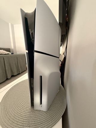 Consola PS5 Slim Blanca con Lector y 2 juegos