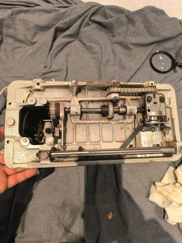 Máquina de coser SIGMA Super-automática