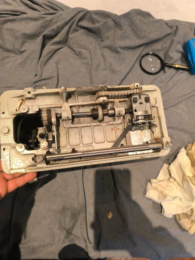 Máquina de coser SIGMA Super-automática