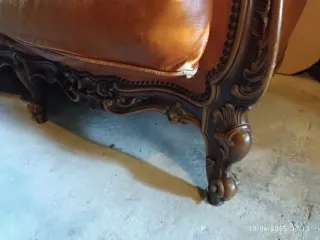 Divano 3 posti pelle stile Chesterfield