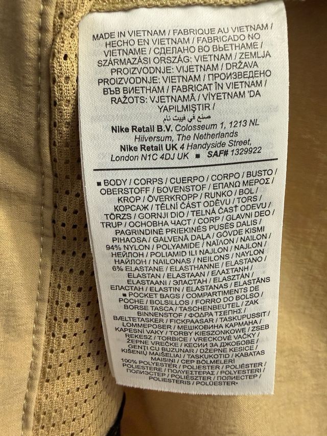 Chaqueta Nike Tech Woven Deportiva Beige