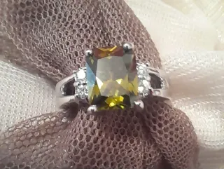 Anillo Plata Periodoto Verde Talla 17