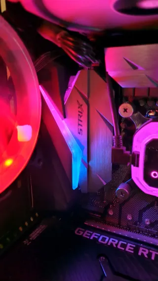 ASUS ROG Strix Z370-F + Intel i7-8700K + Ram