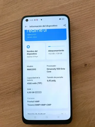 Teléfono móvil negro y azul