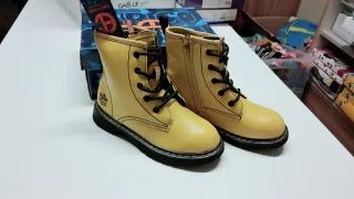 Scarponcino bimba n.32 Enrico Coveri giallo