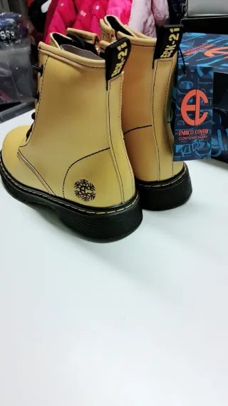 Scarponcino bimba n.32 Enrico Coveri giallo