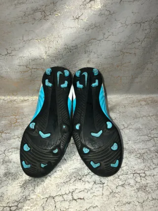 Botas Nike Phantom GX Club FM/MG