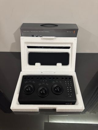 Blackmagic Design Davinci Resolve Micro Panel
