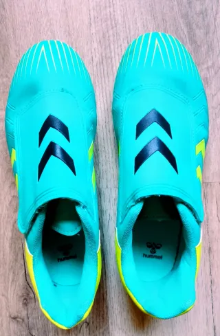 Botas de fútbol Hummel talla 34