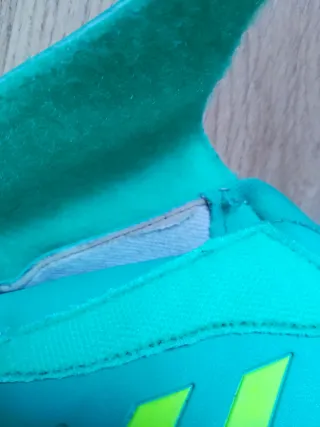 Botas de fútbol Hummel talla 34