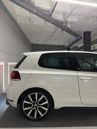 Volkswagen Golf 6 GTI