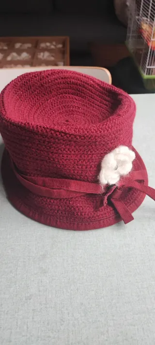 Cappello lana donna con fiore