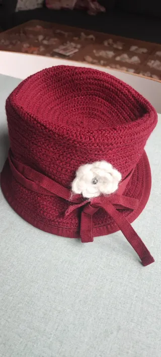 Cappello lana donna con fiore