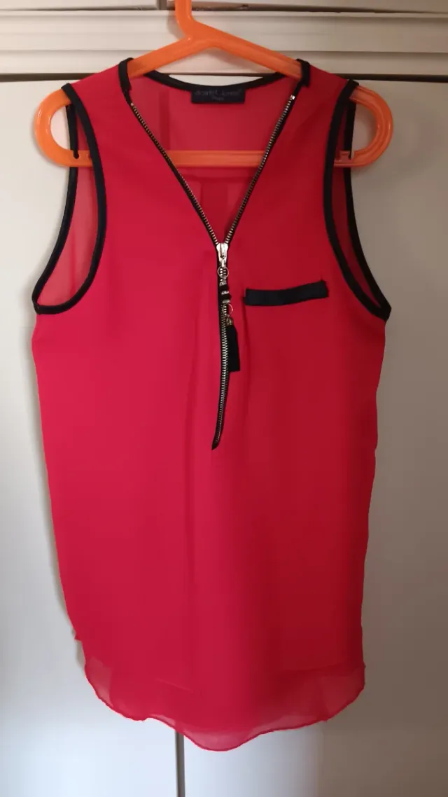 Top fiesta rojo sin mangas