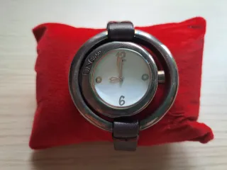 Reloj Uno de 50 Cuero Marrón y Plata