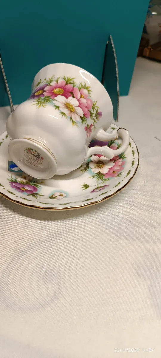 Tazzina Royal Albert Ottobre Originale