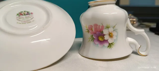 Tazzina Royal Albert Ottobre Originale