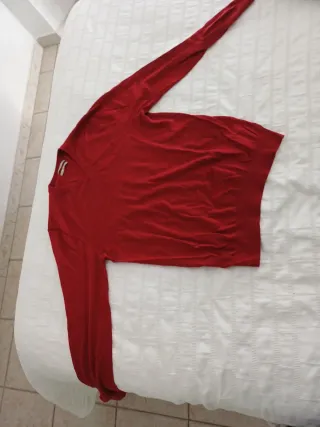 Chaleco MNG cuello pico rojo talla M