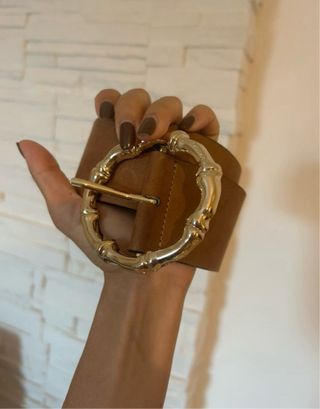 Cintura marrone fibbia dorata 92cm