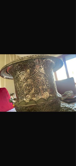 Vaso decorativo con piatto