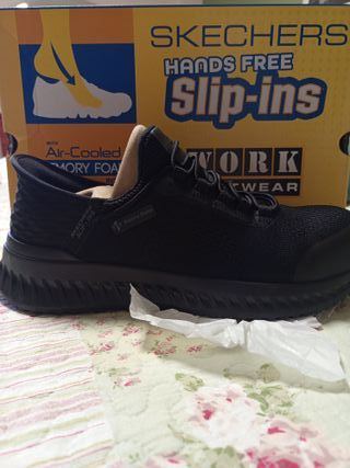 Zapatos de seguridad negros sin estrenar