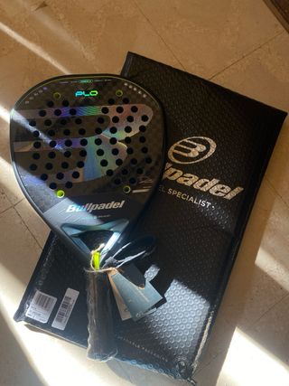 Pala Bullpadel XPLO 26 Martín Di Nenno negra