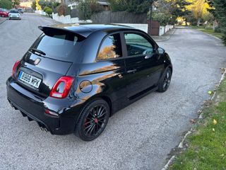 Abarth 500 695 1.4 16v T-Jet 132kW (180 CV)