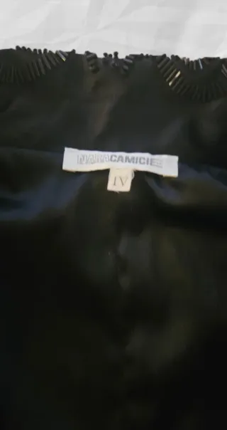 Gilet narracamicie nero con perline