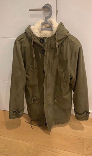 Parka Verde Forro Borreguito Talla S. Cola de pez