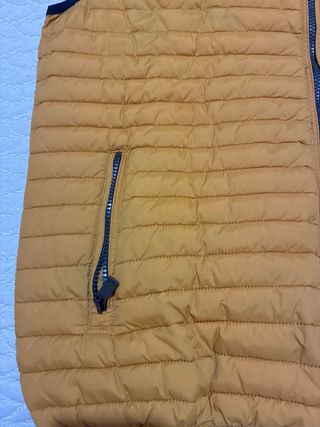 Chaleco Álvaro Moreno Amarillo