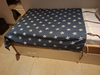 Cortinas con estrellas azules