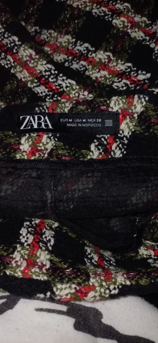Falda Tweed cuadros Zara