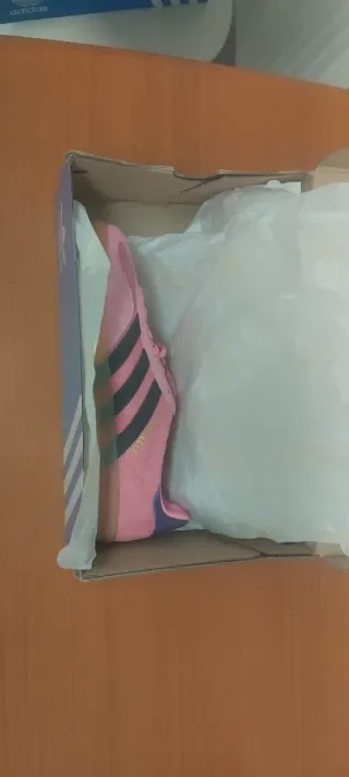 Adidas Gazelle Rosa y Negro