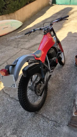 Montesa Cota 247 Roja