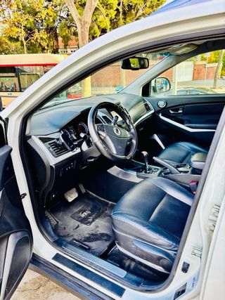SsangYong Korando Automático 178cv Diesel