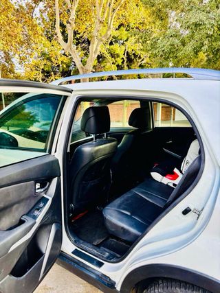 SsangYong Korando Automático 178cv Diesel