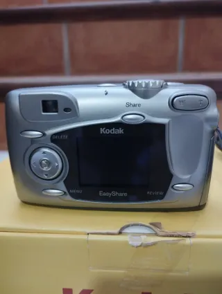 Cámara Digital Kodak EasyShare DX4330 3.1MP