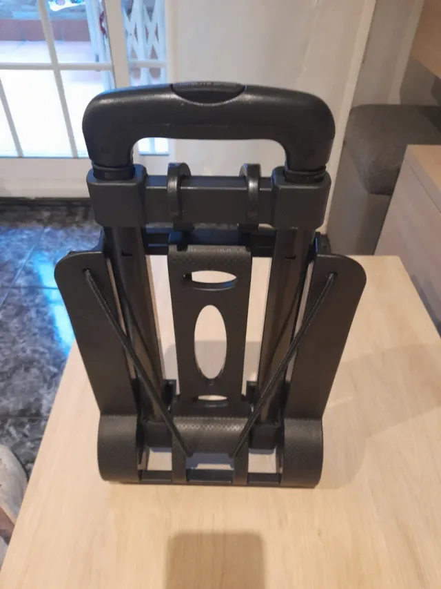 Carrinho de mão dobrável para vários usos