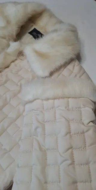 Cappotto lungo bianco panna con pelliccia