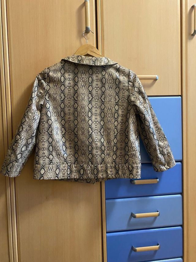 Chaqueta efecto piel serpiente Tintoretto