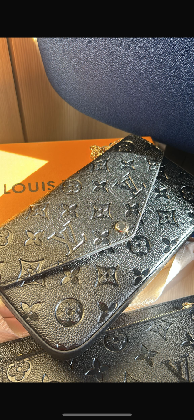 Louis Vuitton LV Bolso de Hombro Pochette Felicie